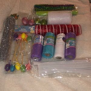 •Deco Mesh Wreath Supplies
